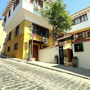 https://7pockethouse.hotels-of-thessaloniki.com